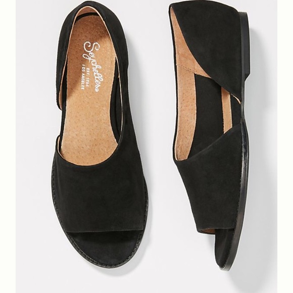 seychelles passport flats